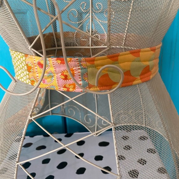 Quilted Belt by Bari J of San Francisco - Adjustable perfect Unworn Condition - Picture 8 of 11